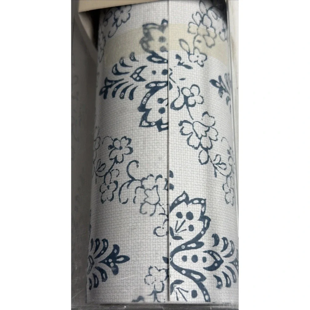 NIB AR Peel&stick Wallpaper Orleans Blue 18ftX20.8in Removable